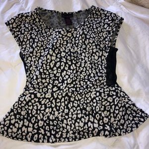 Size small Material girl print shirt